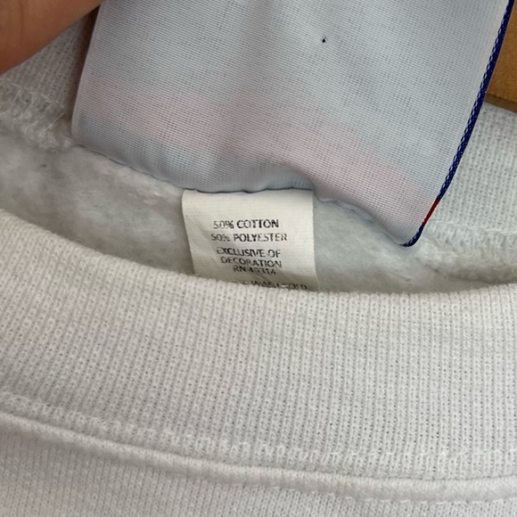 Women's Champion Santa Cruz Pullover Crewneck Sweatshirt White Size Small - Picture 4 of 7